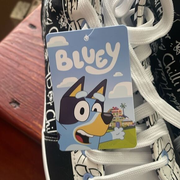Disney Bluey Men's High Top Sneaker size 11.5 - Picture 3 of 12